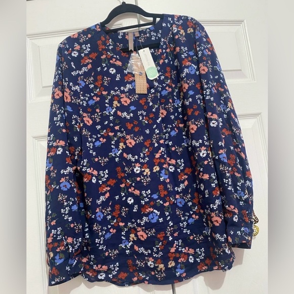 Brina & Em Lemmy Floral Print Blouse – Navy Blue - Picture 3 of 6